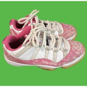 Air Jordan 11 Women’s Retro Pink Snakeskin Size 9
